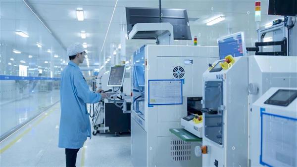 第一！卡奧斯以技術(shù)開(kāi)發(fā)為核心，賦能7座燈塔工廠，持續(xù)領(lǐng)航智能制造新時(shí)代